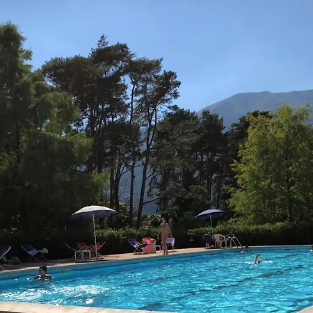 דירה Oasi Verde_pool Renovated Apt. On דרביו
